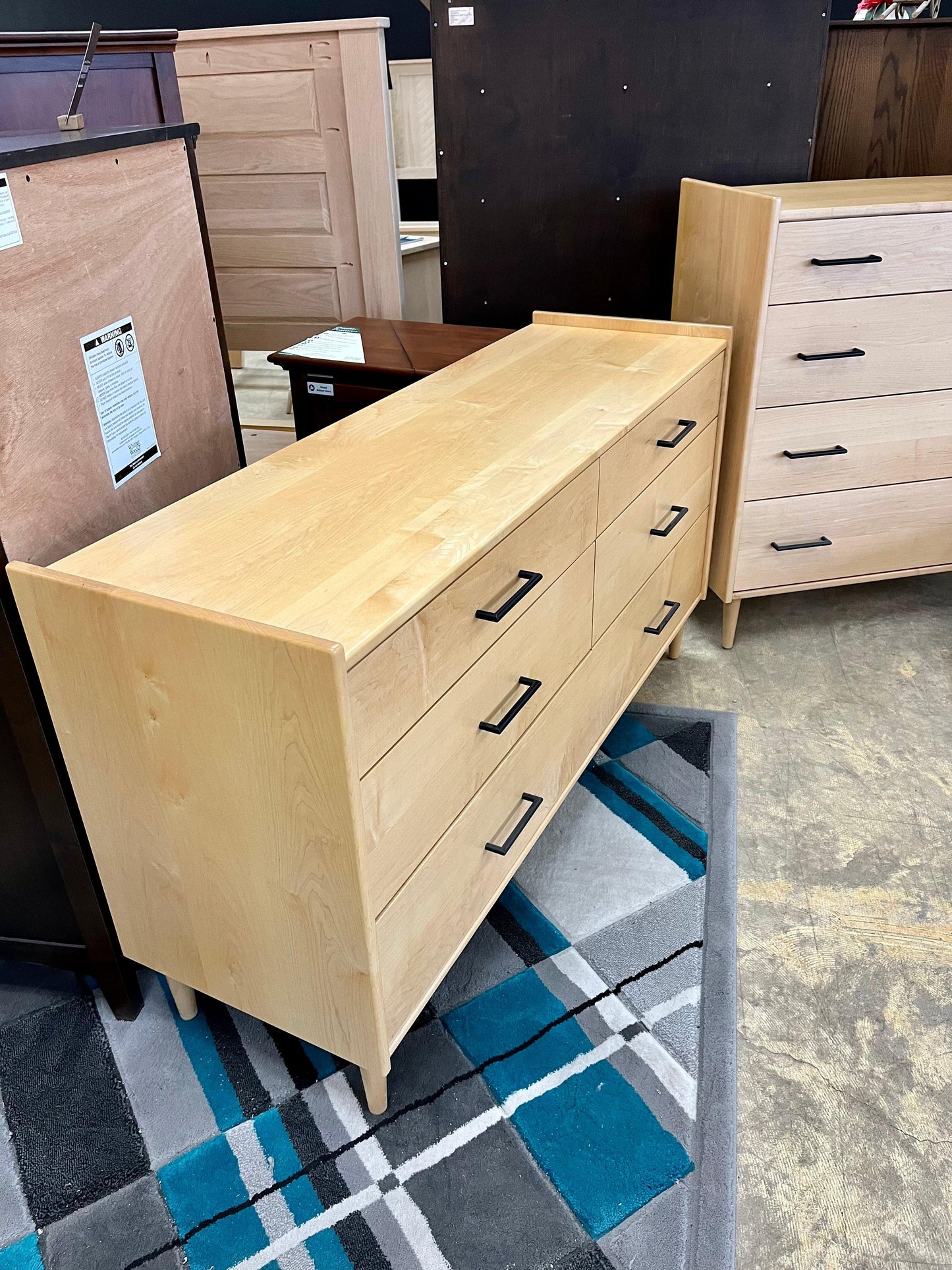 Déstockage - Commode Benton