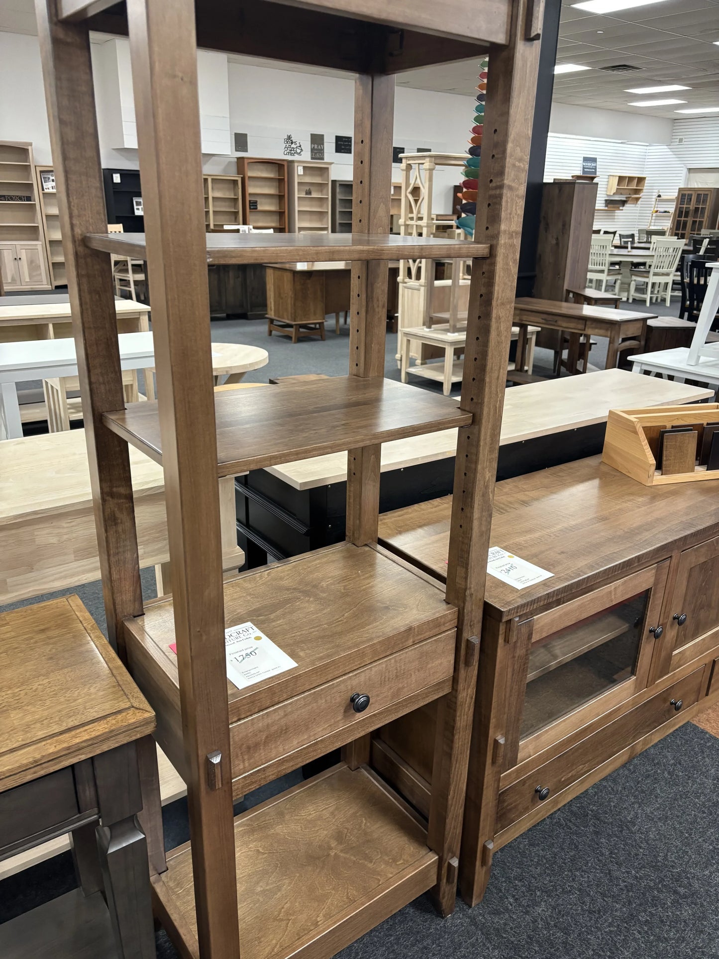 Liquidation - Meuble TV mural en érable