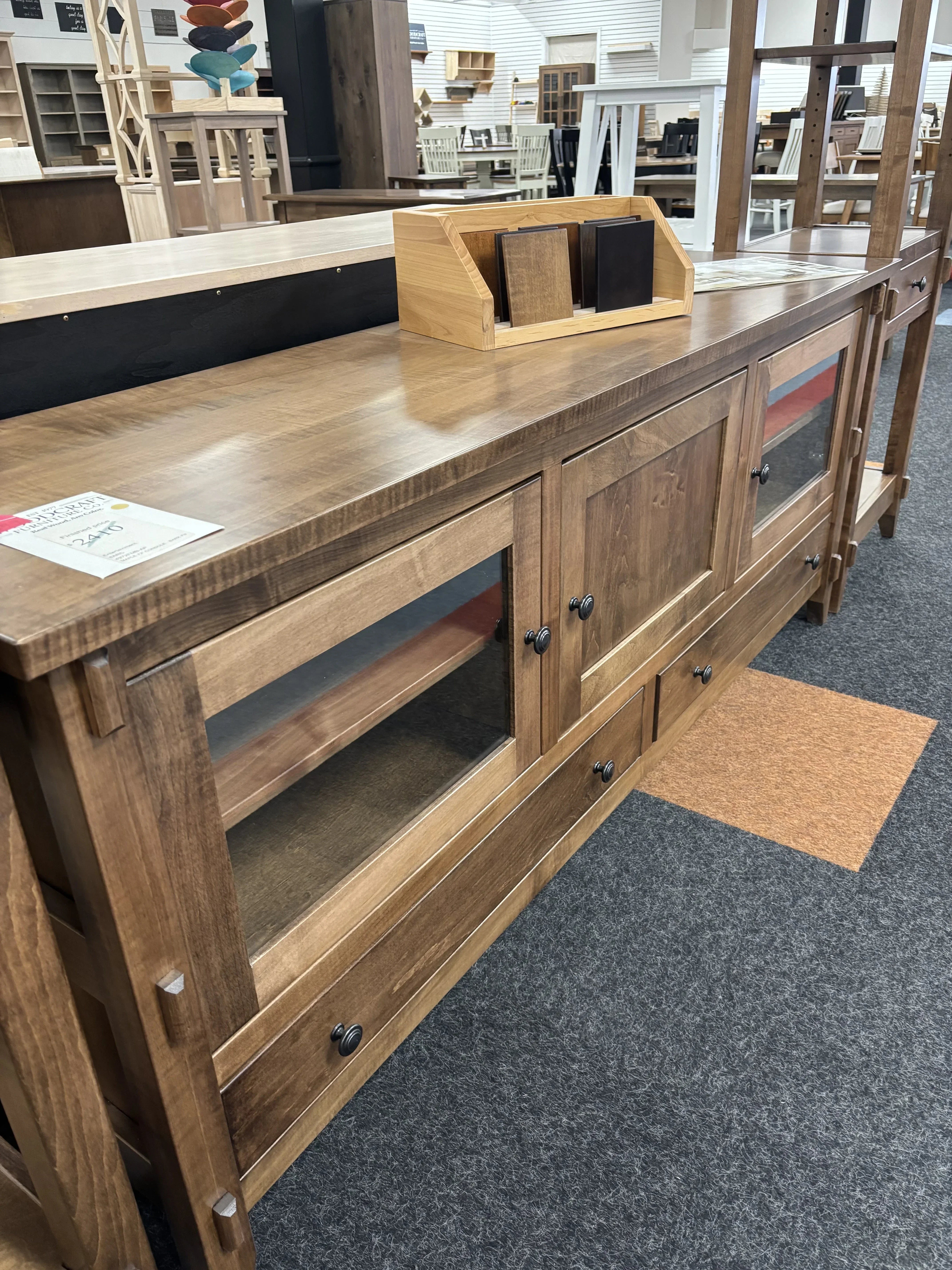 Selected Variant Image