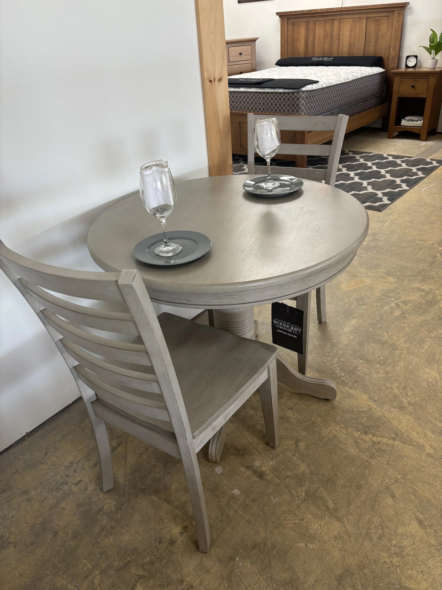 Liquidation - Ensemble de piédestaux ronds Carmel