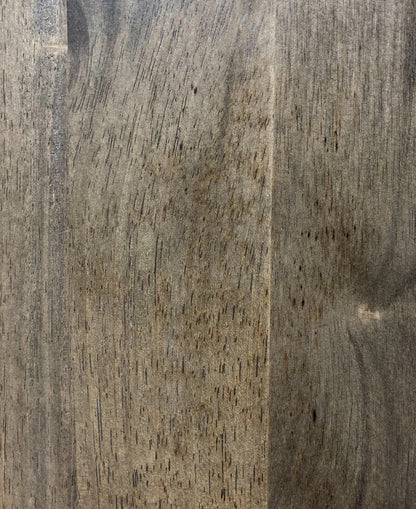 Table à pieds de vigne