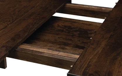 Table rectangulaire à pieds coniques