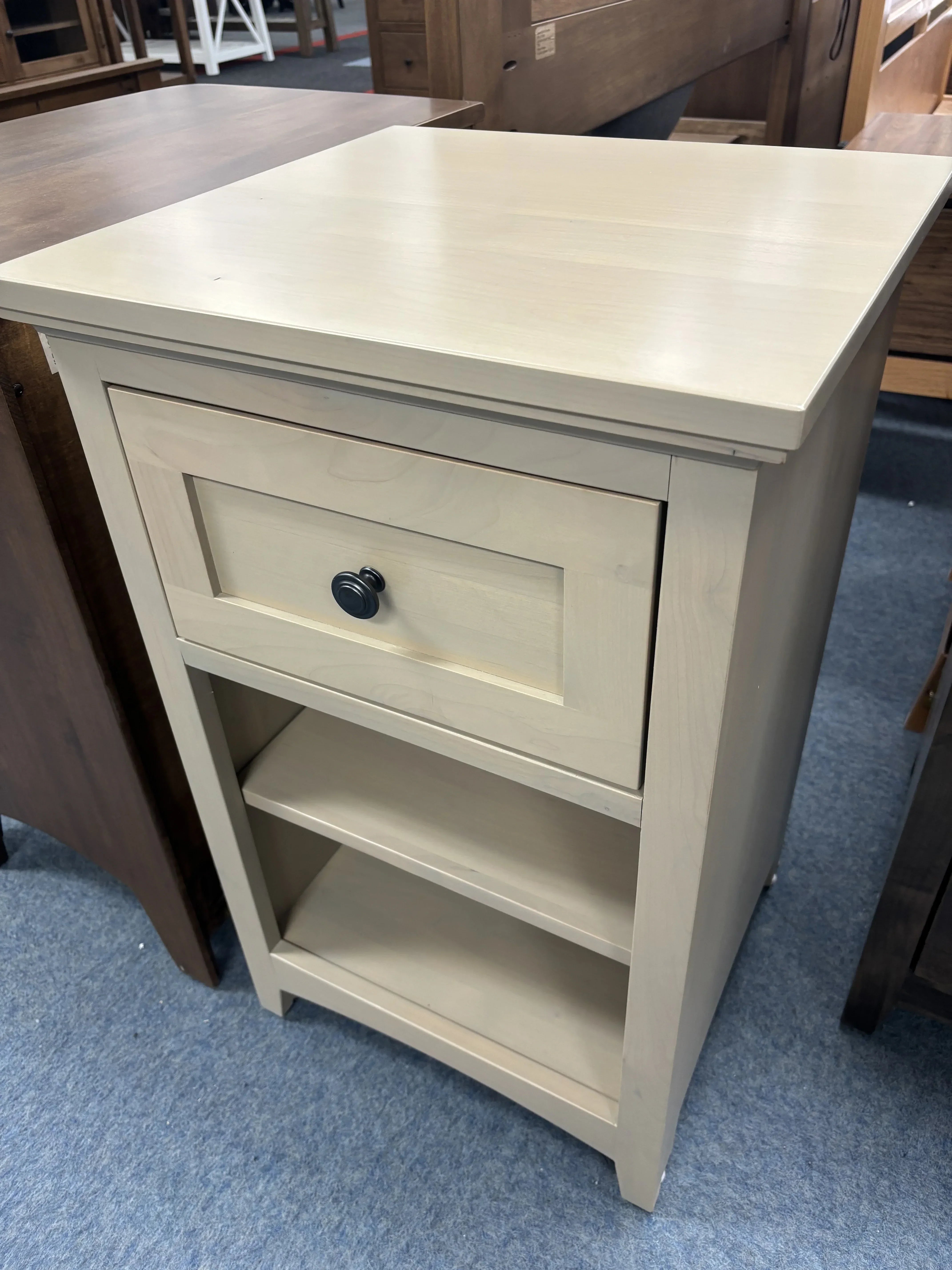 Selected Variant Image